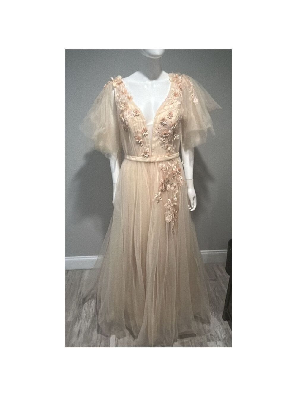 Basix Black Label Flutter Sleeve 3D Floral Peach Tulle Gown Size 12